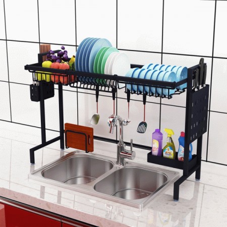 Kitchen & Dining